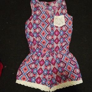 Kids romper size 7/8
